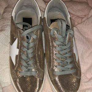 golden goose sneakers size 5.5